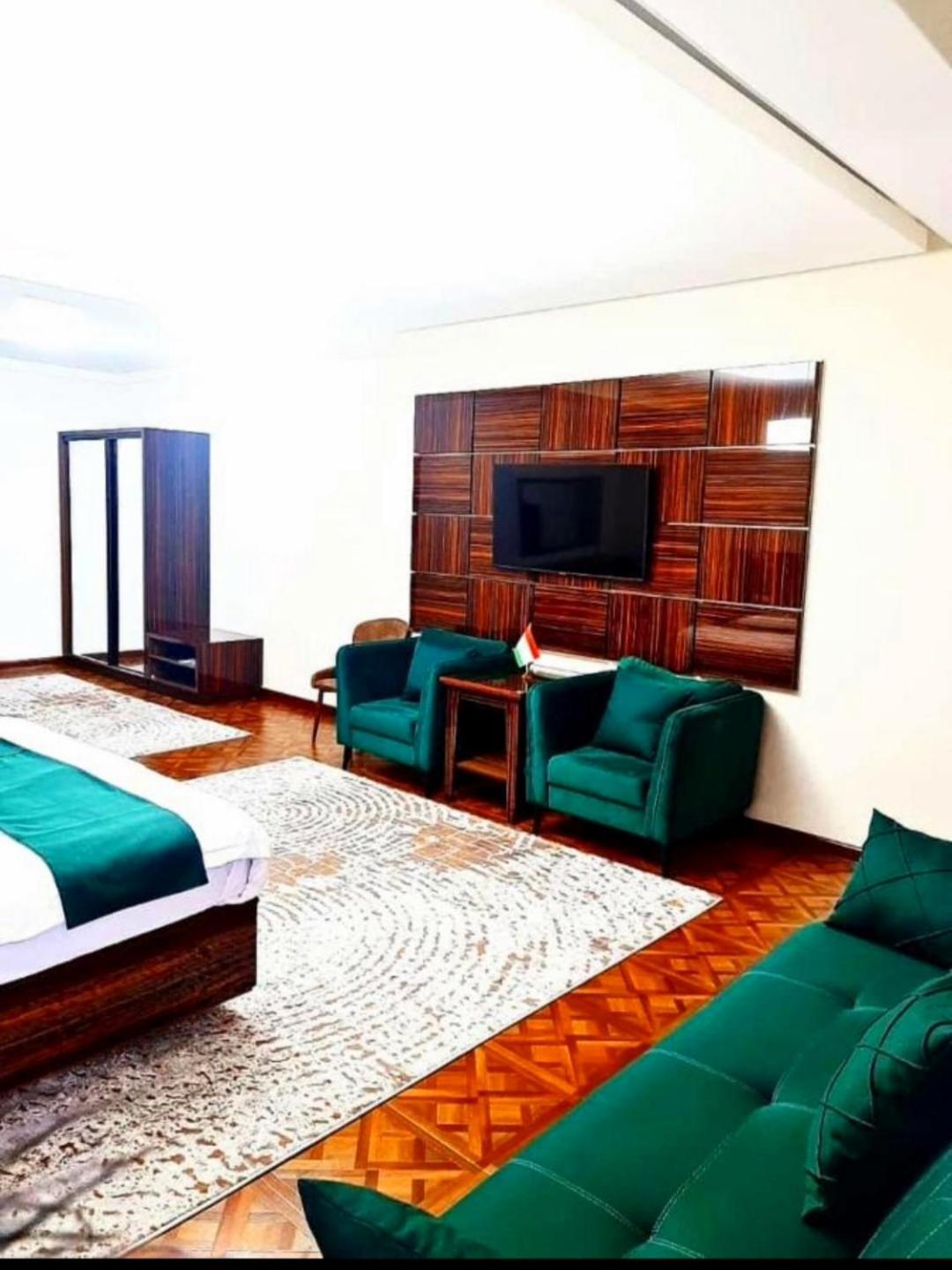 Hotel Ayni Dusjanbe Rom bilde
