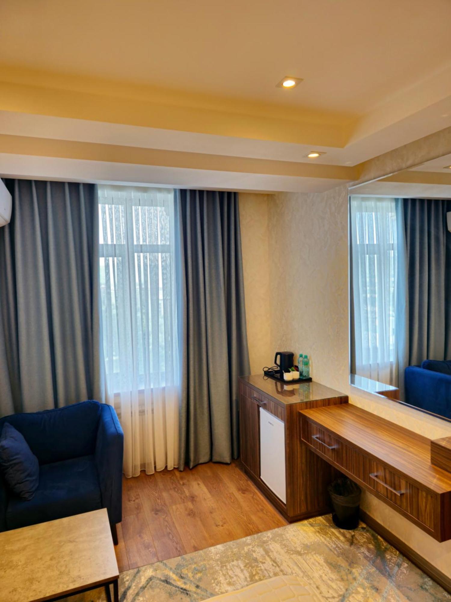 Hotel Ayni Dusjanbe Rom bilde