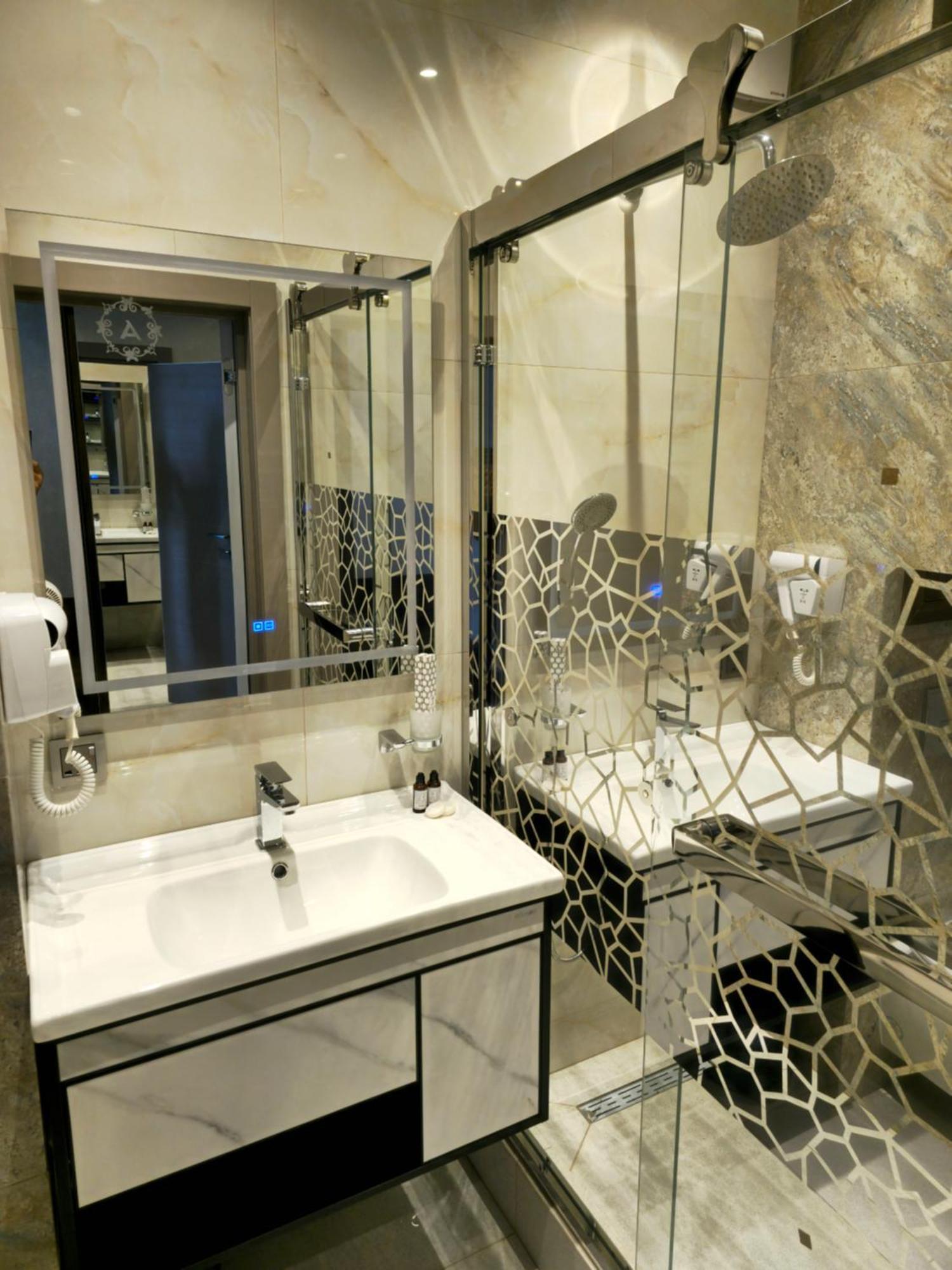 Hotel Ayni Dusjanbe Rom bilde
